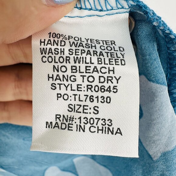 Umgee Blue Teal Floral Notch Neck Balloon Sleeve Tassel Blouse Top New Size S - Picture 12 of 12